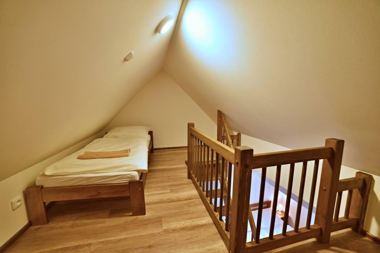 Statek Pod Lipou Hotel Pilníkov Eksteriør billede